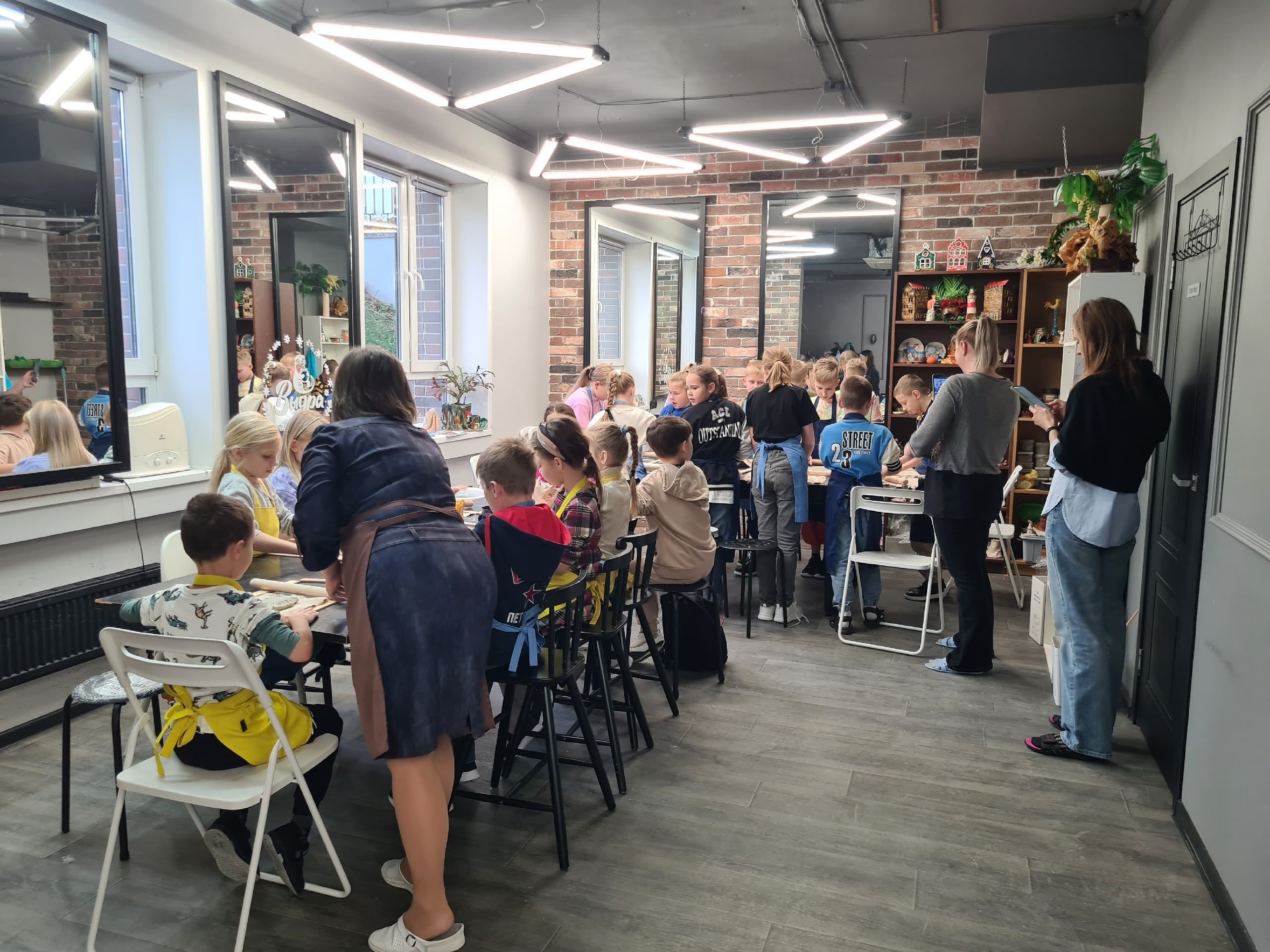 Гости праздника в студии